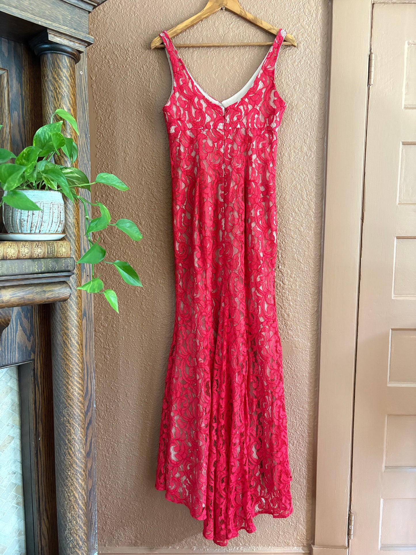 Preloved |  Red Lace Dress