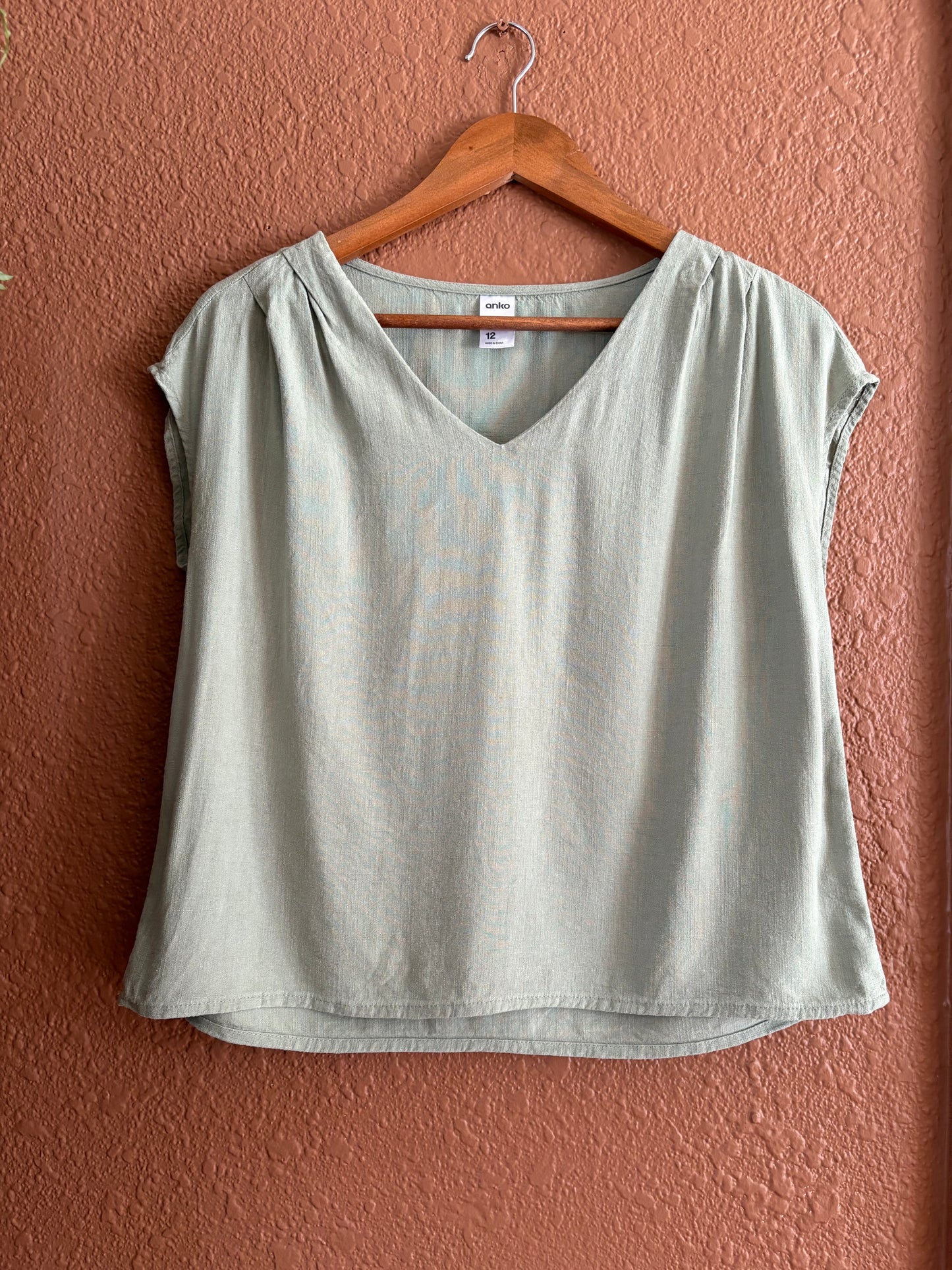 Preloved | Pale Green Tee