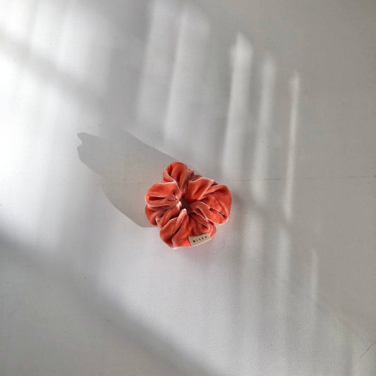 Silk Velvet Scrunchies | Peach
