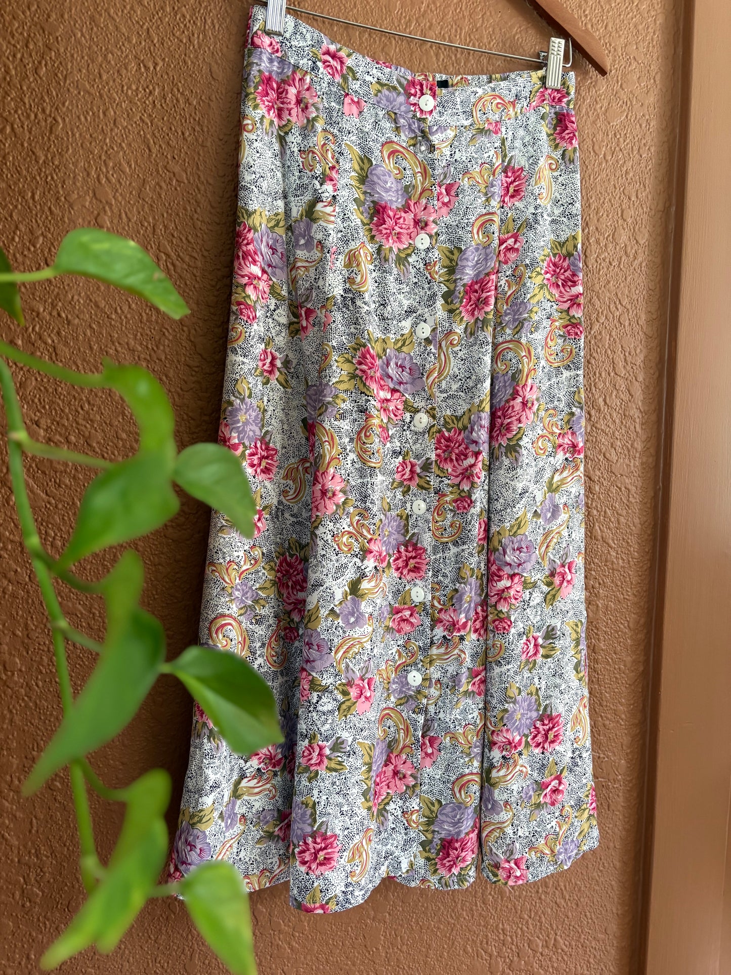 Vintage |  Floral Spotted Skirt