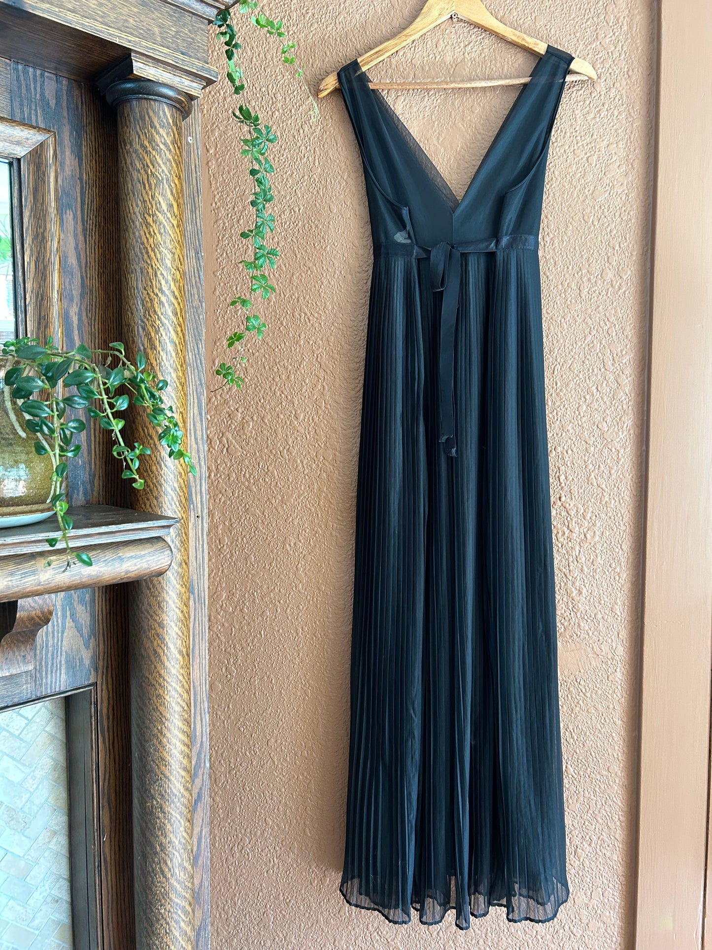 Vintage |  1970’s Black Nightgown