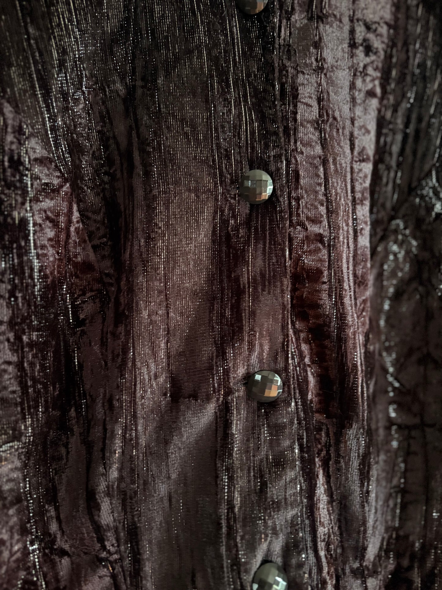 Vintage |  Velvet Crop