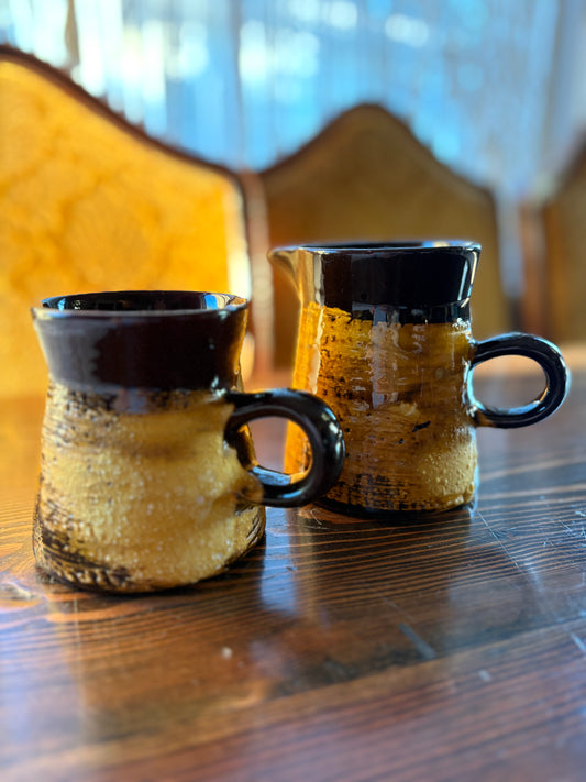 Vintage |  Mug & Creamer