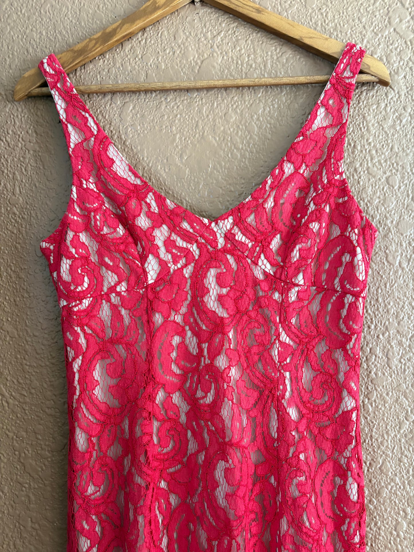 Preloved |  Red Lace Dress