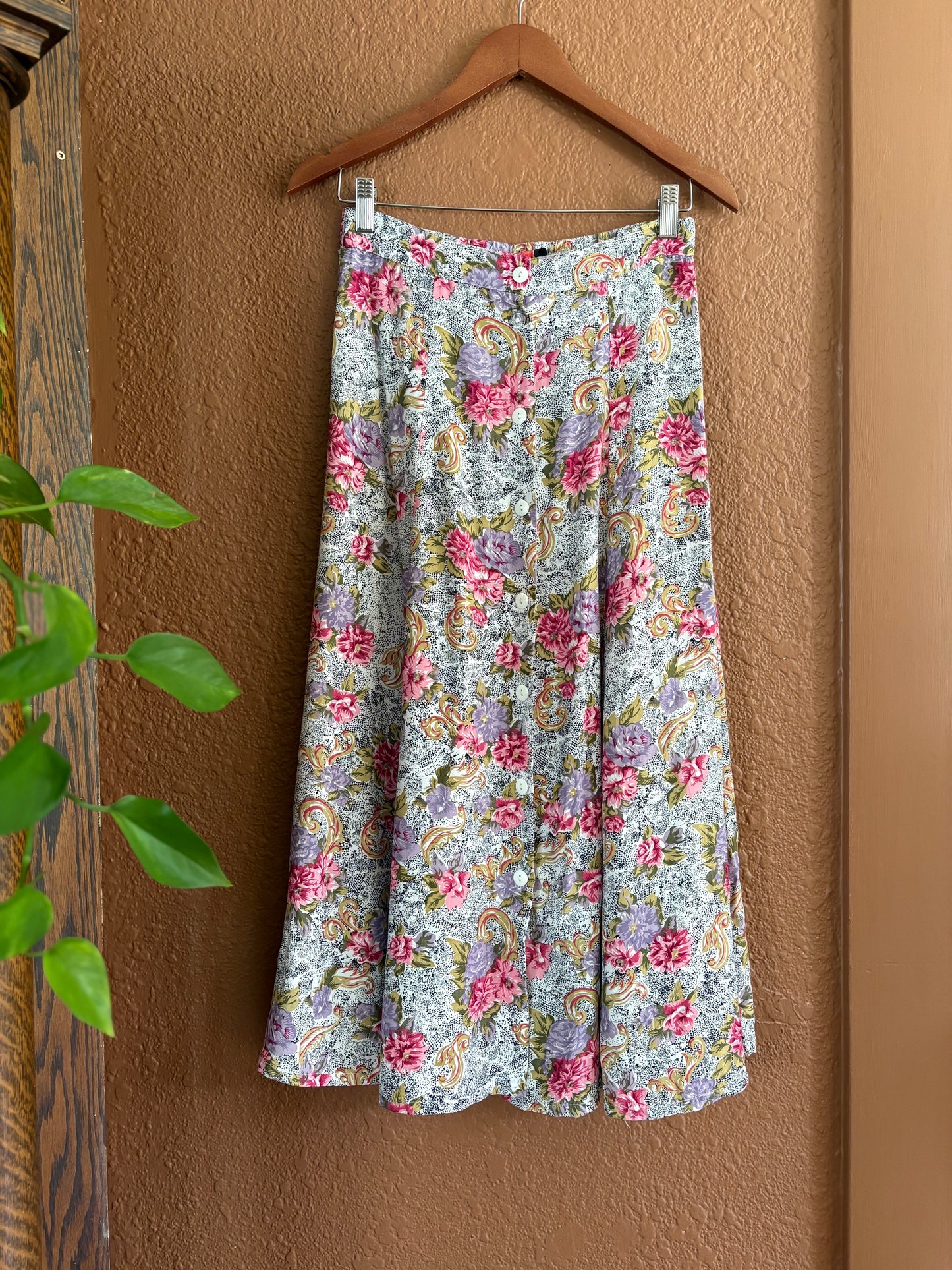 Vintage |  Floral Spotted Skirt