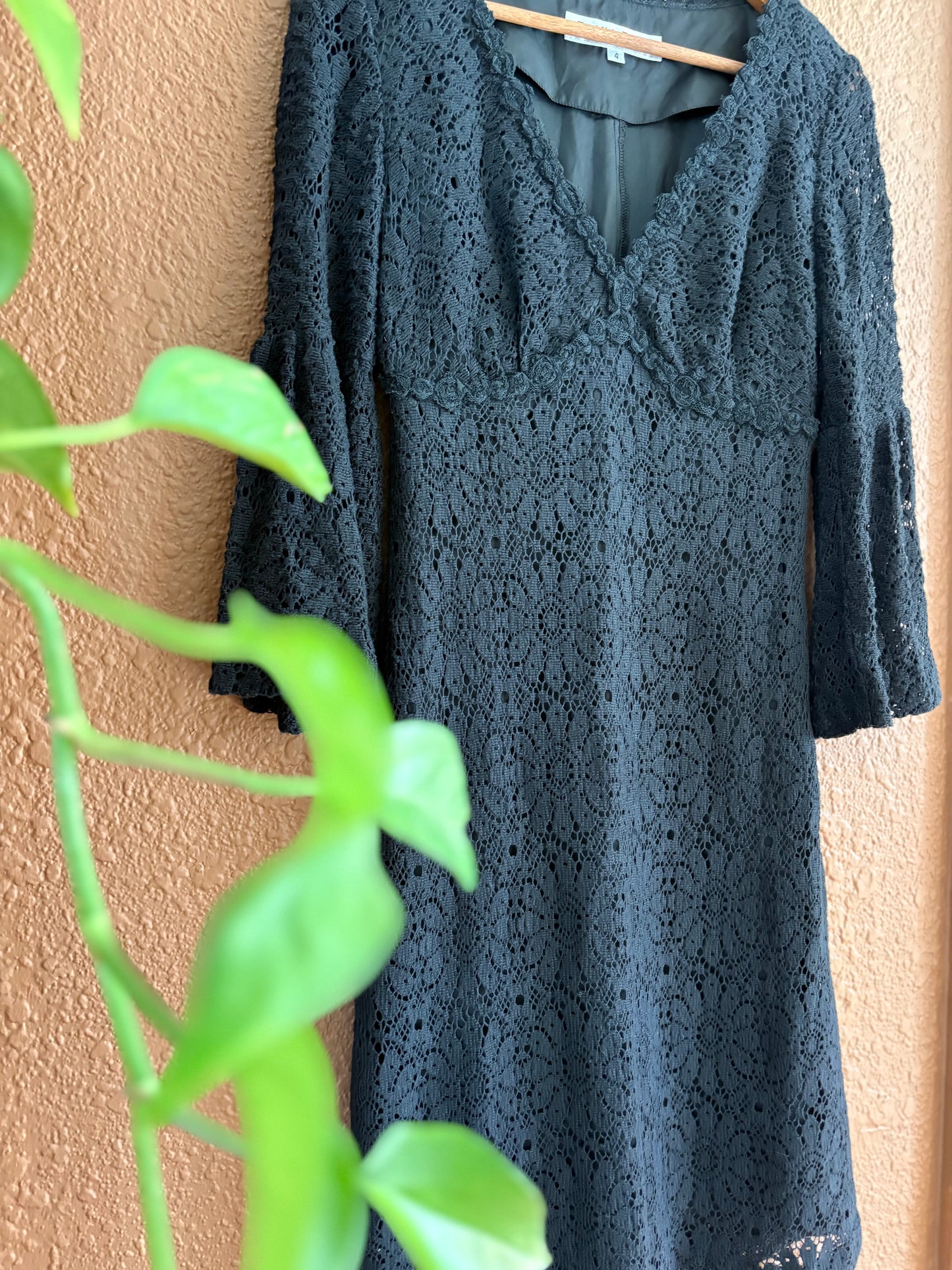 Preloved |  Crochet Dress