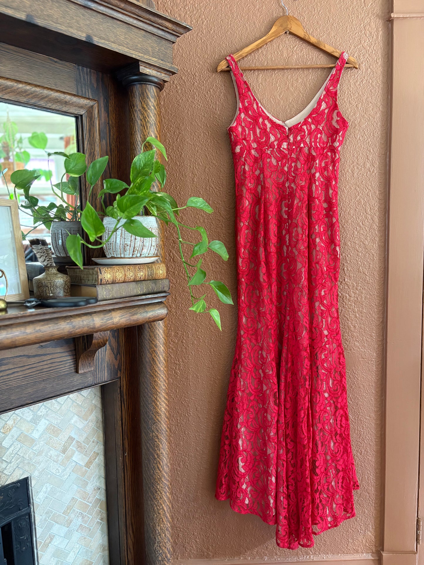 Preloved |  Red Lace Dress