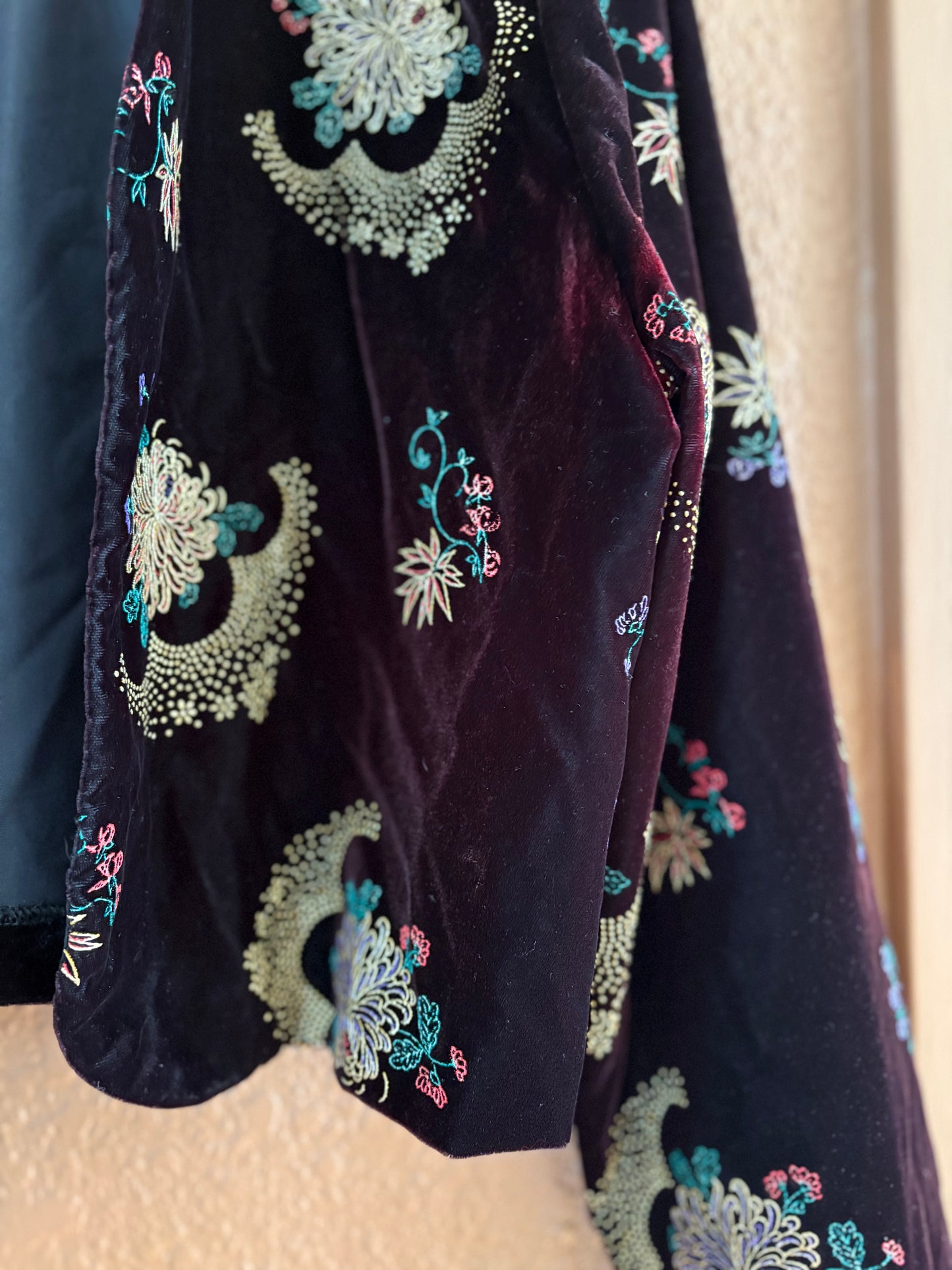 Vintage | Velvet Bolero