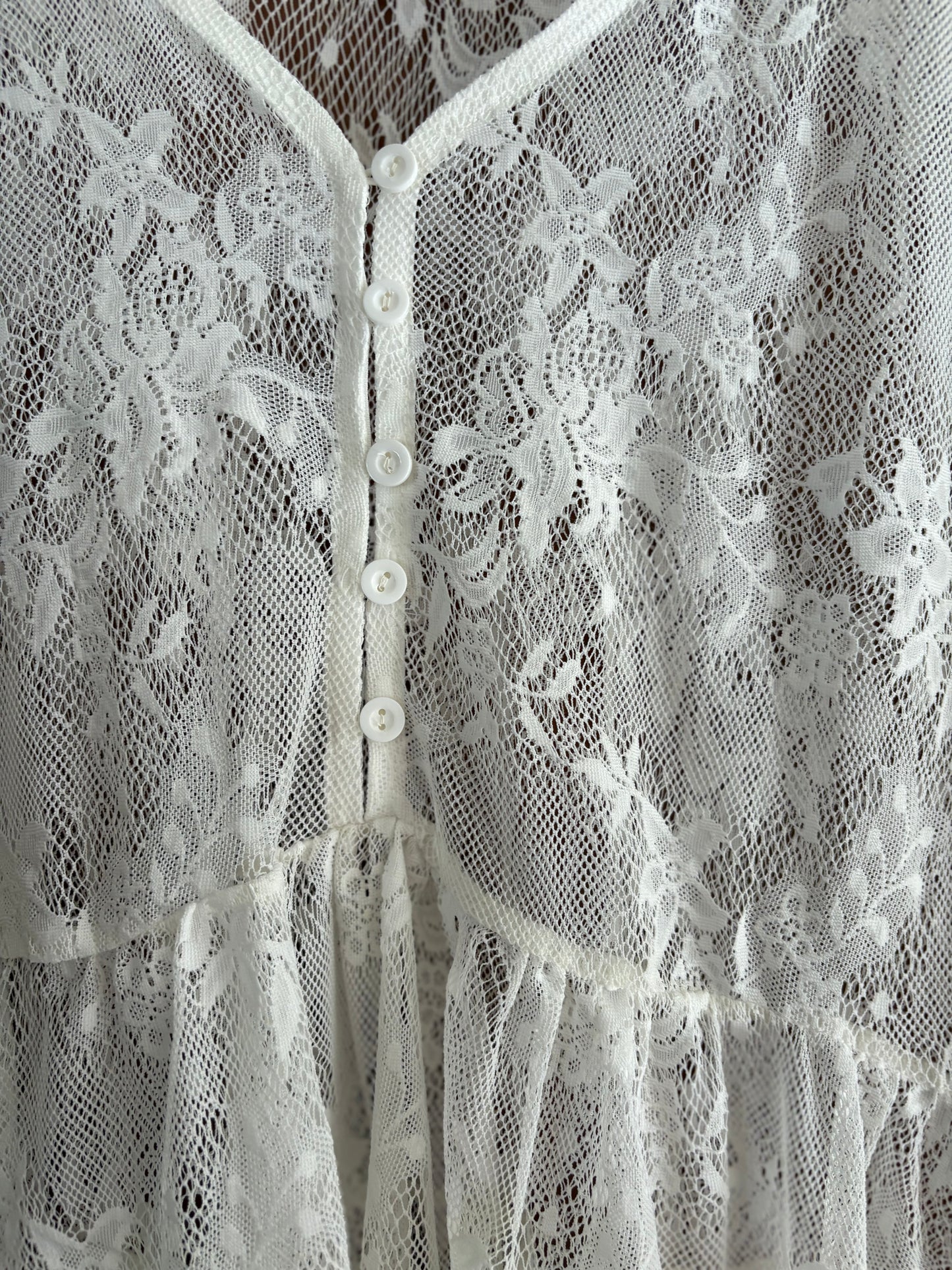 Preloved |  Lace Cover