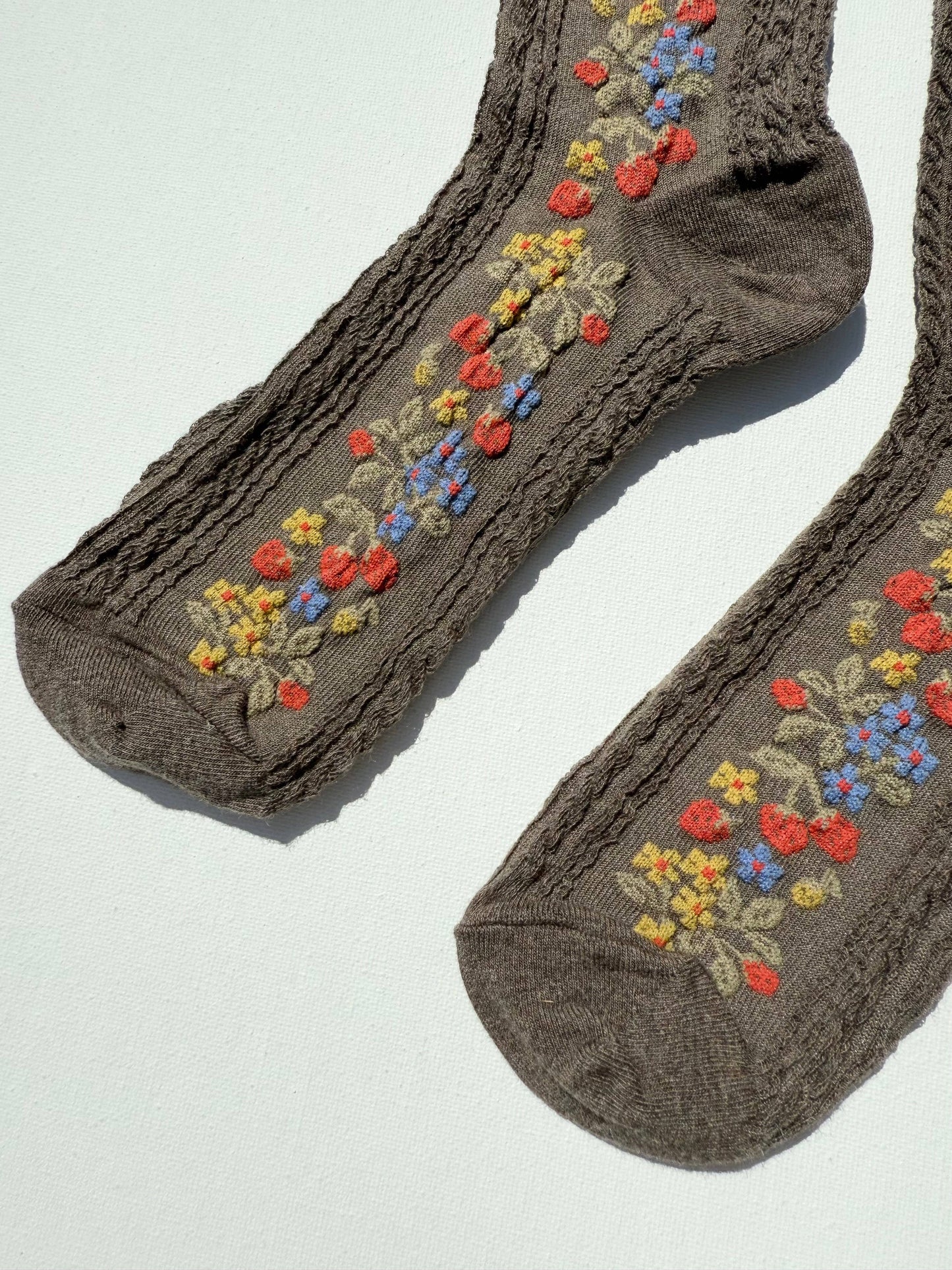 Socks | Wild Strawberry Dark Chocolate