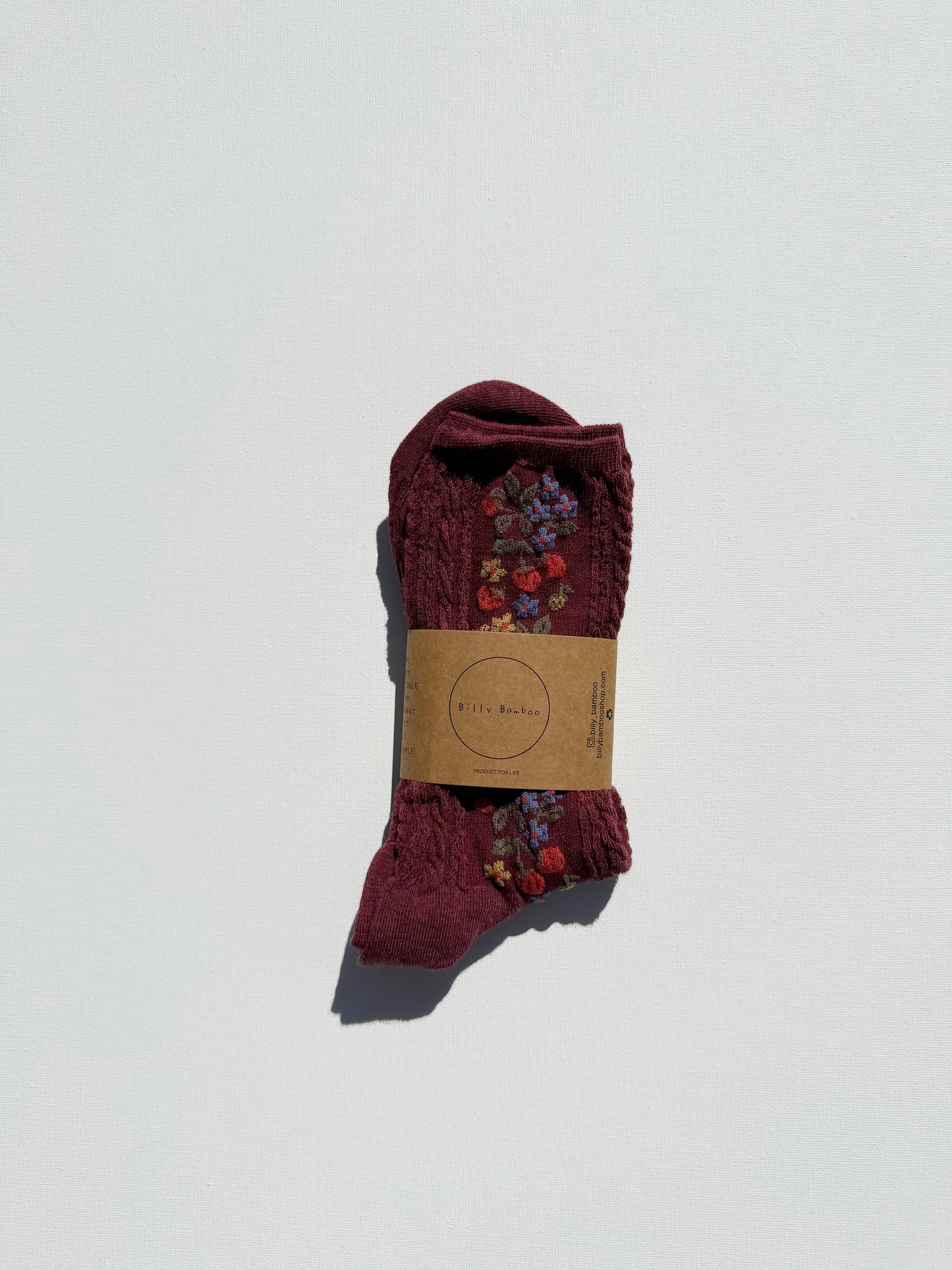 WILD STRAWBERRY SOCKS: Cream