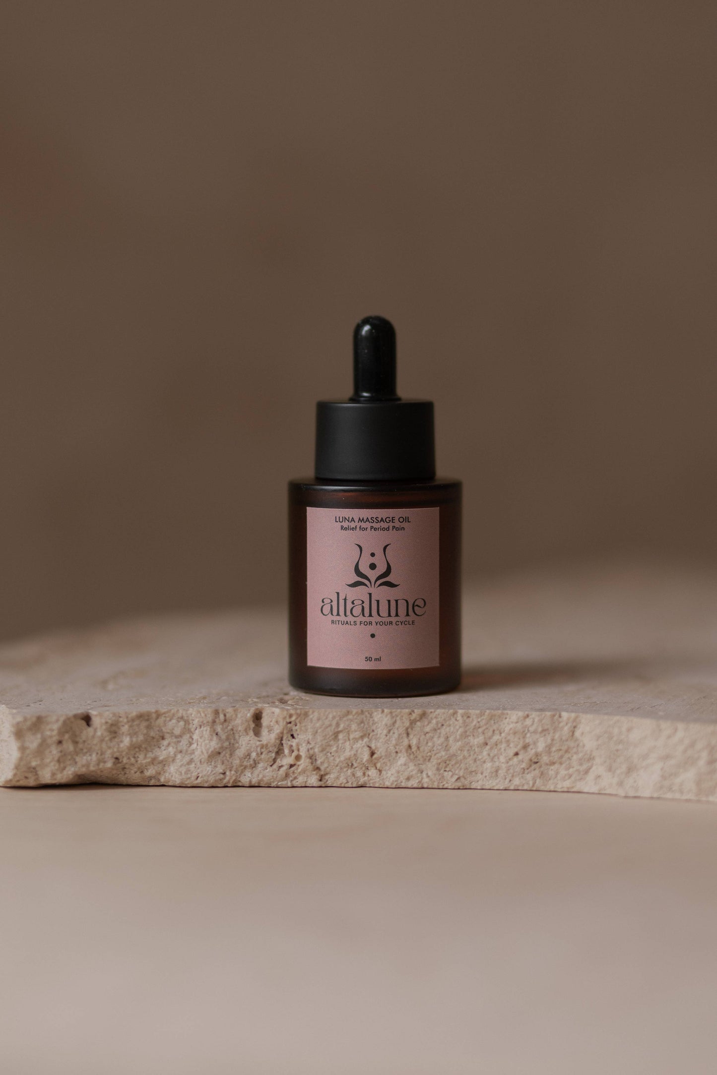 Massage Oil | Luna for Period Cramps
