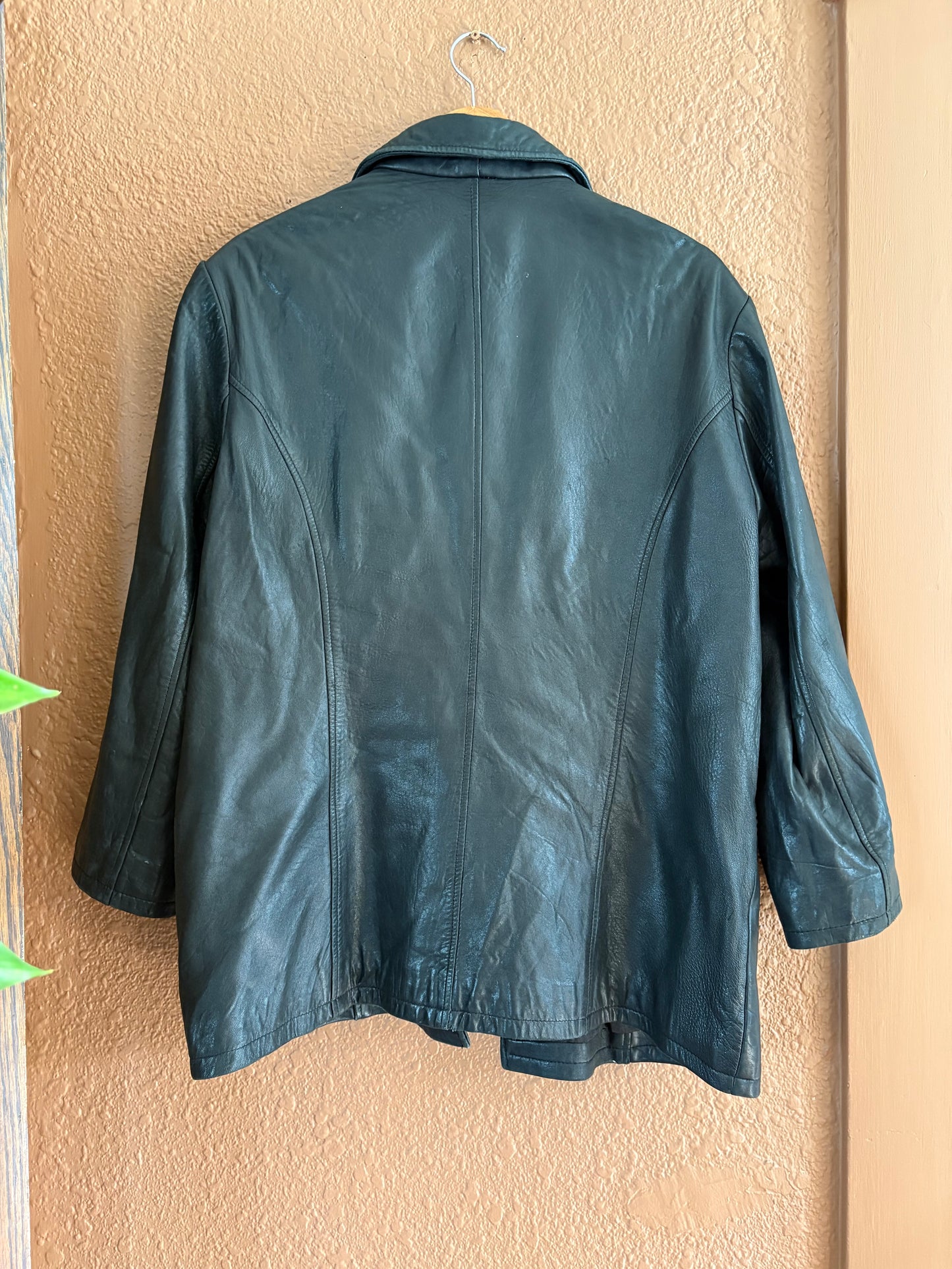 Vintage Leather |  90's Vibe