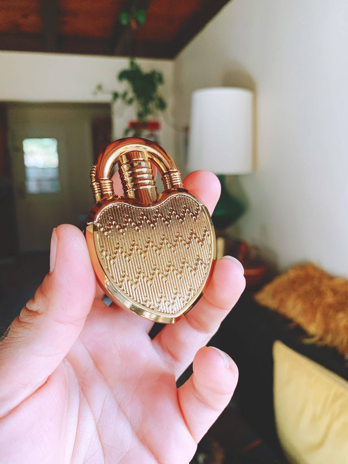 Heart Shaped Lighter: Gold