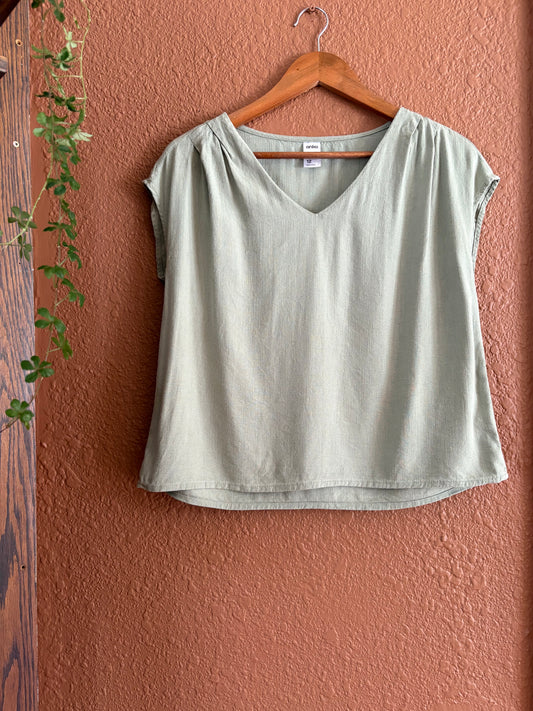 Preloved | Pale Green Tee