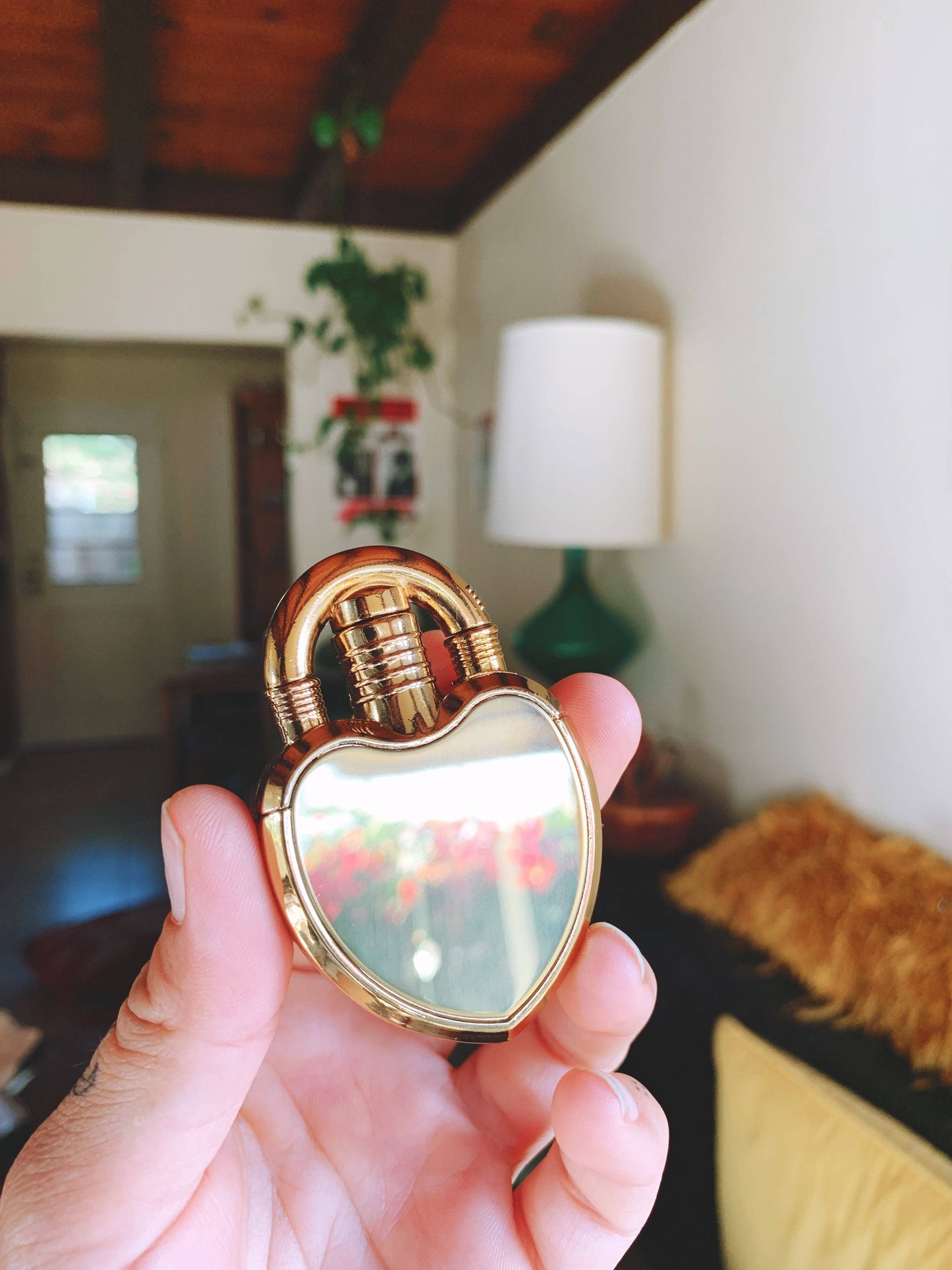 Heart Shaped Lighter: Gold