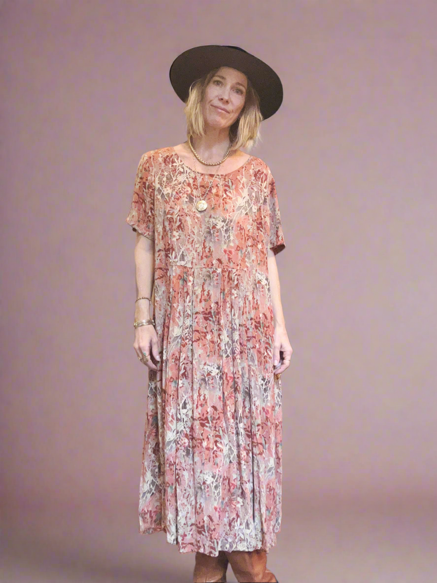 Vintage  |  Dress Fall Flowers