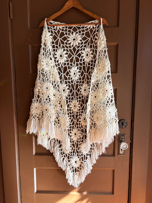 Daisy Fringe Shawl