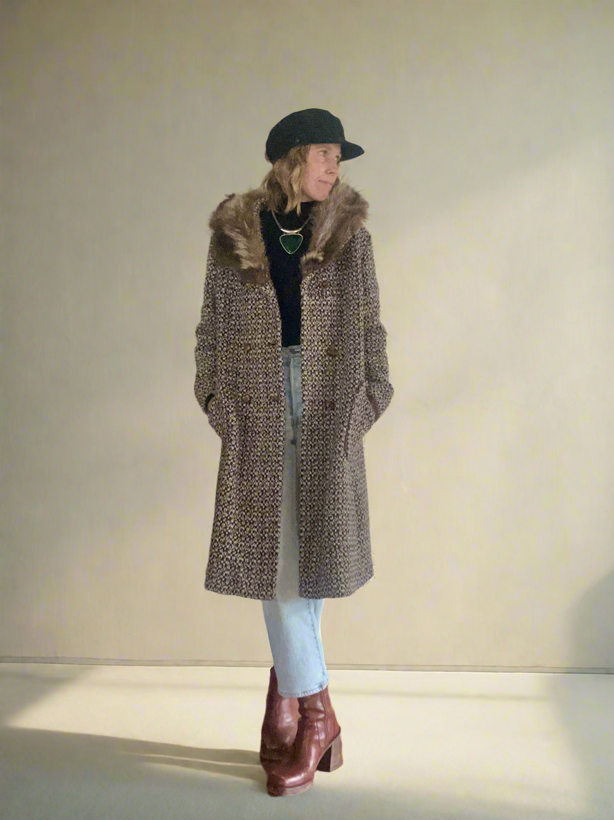 Vintage   |  Tweed & Fur