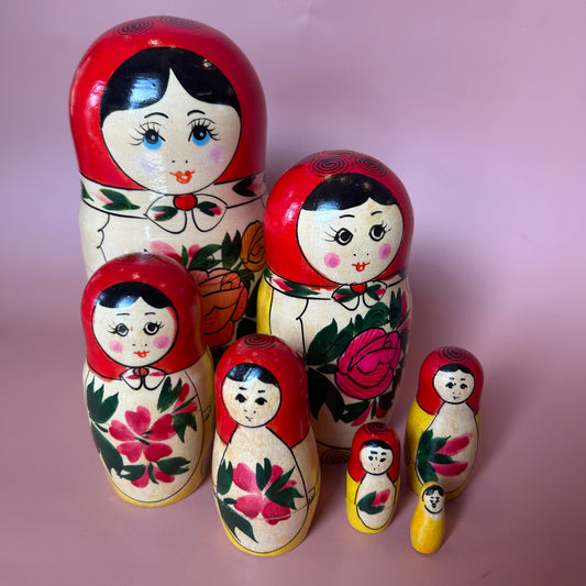 Vintage | Matryoshka Doll