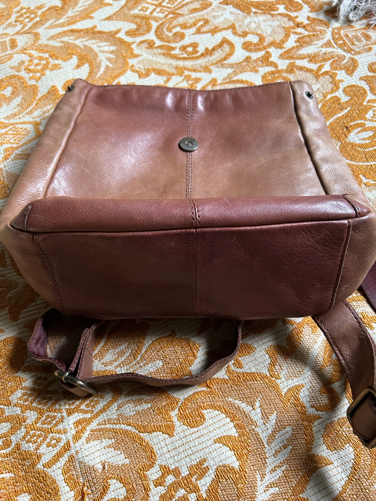 Preloved | Leather Backpack Purse