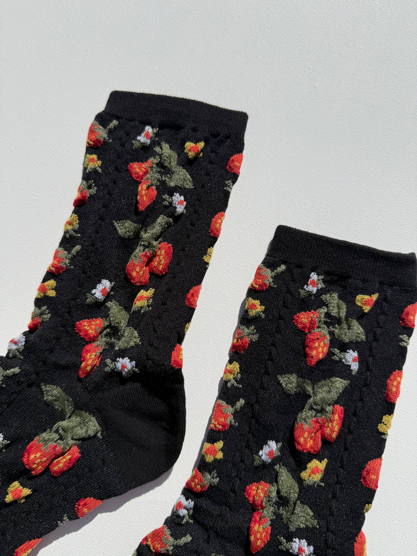 Socks | Strawberries Red coral